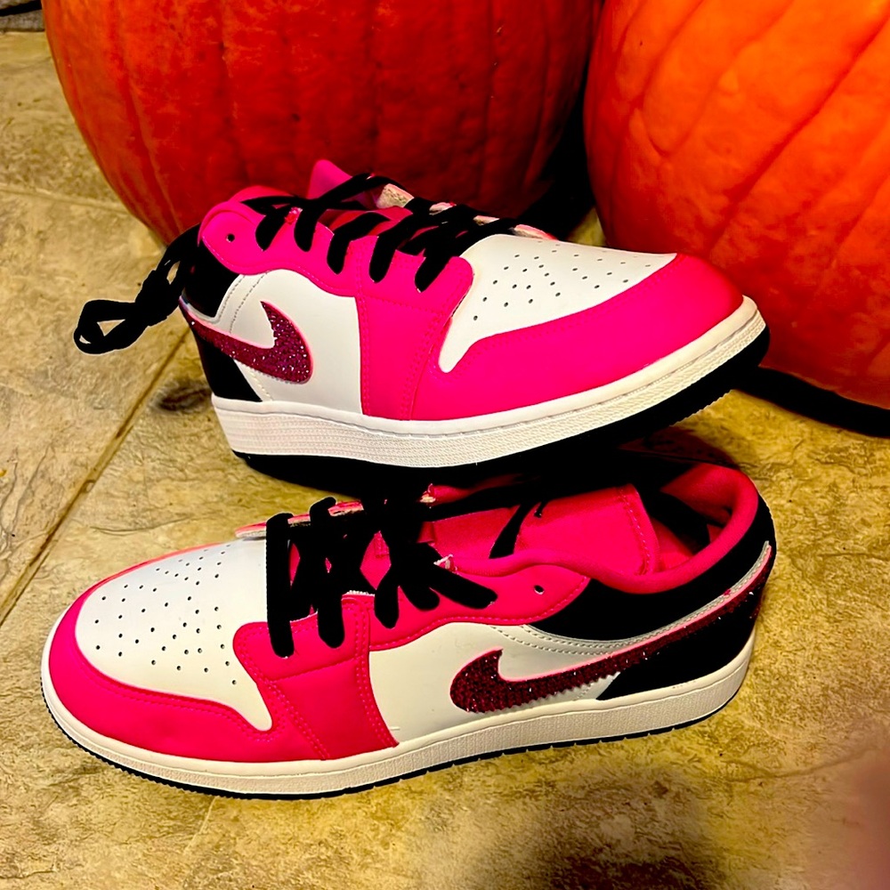 jeweled Air Jordon sneakers.   Size Y7 which is equal to Women’s size 8.5